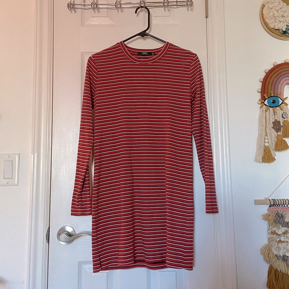 OBEY long t-dress